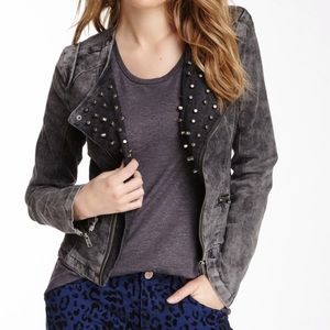 Romeo & Juliet Studded Jean Jacket Size S